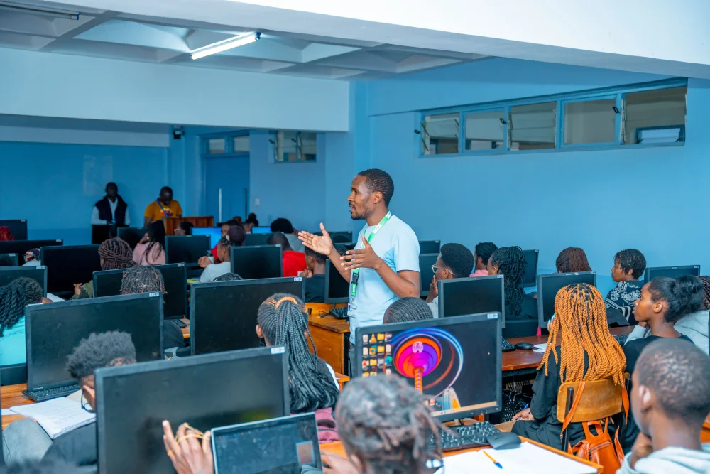 Human Resource Management - Level 6 (CDACC)